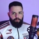 Um Barbudo tricolor