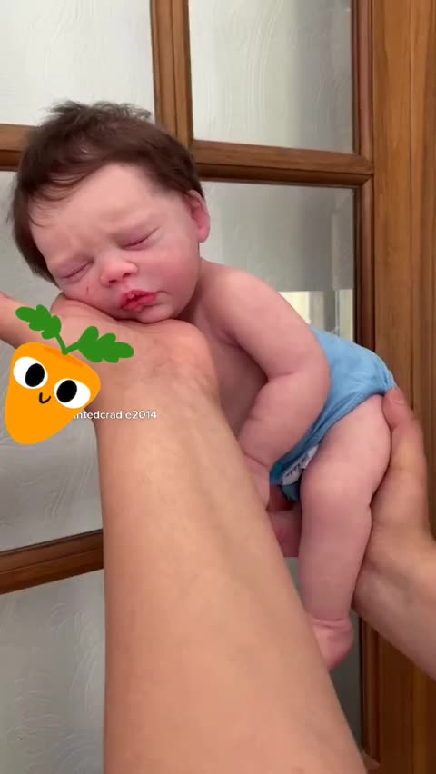 Mini Bebê Reborn Silicone Sólido Completo *João*