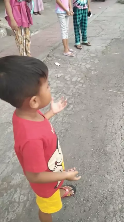 Dood bocil topeng ungu