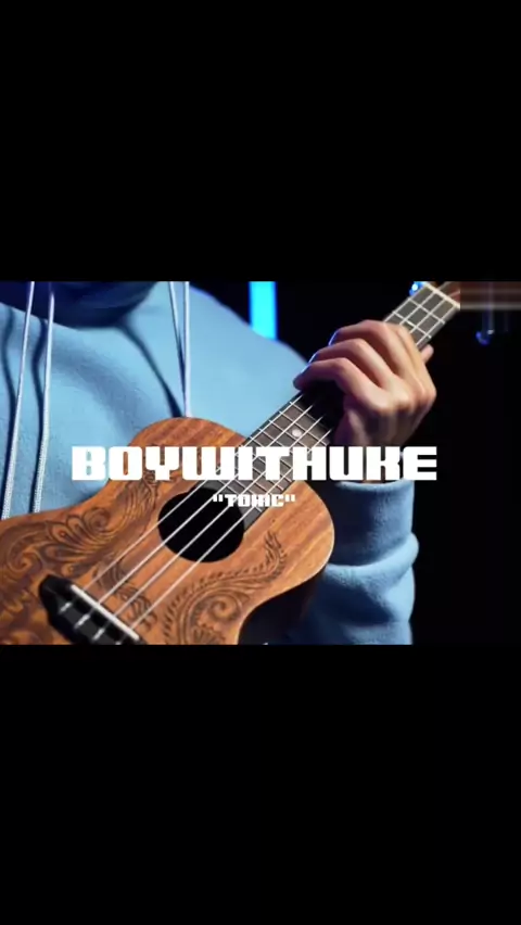 BoyWithUke - Migraine (Lyric Video) 
