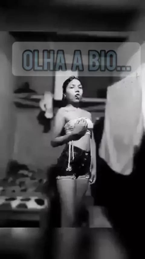 menina da garrafa meme & links da menina da garraf ...| Kwai