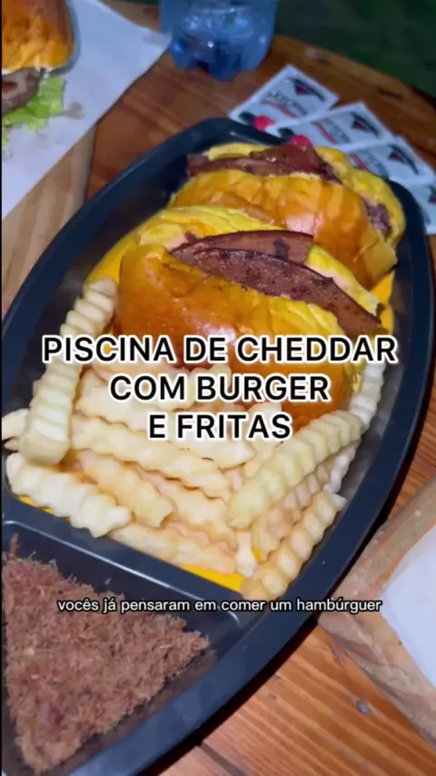 PISCINA DE CHEDDAR E VIDEOGAME 🍔 #hamburger #cheddar
