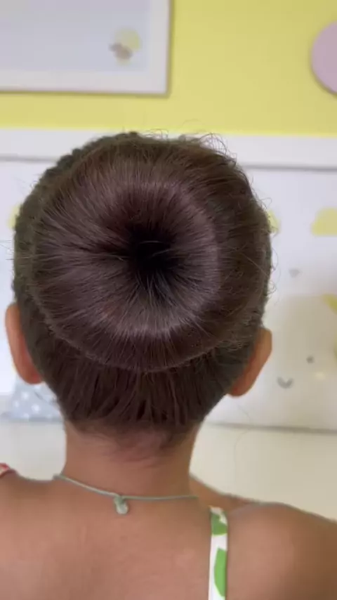 Penteado infantil com coque, fácil ❤️ #penteado