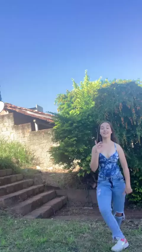 carolinydreher:só chamar lá hein!!